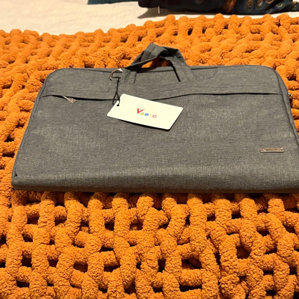 New with tags laptop bag